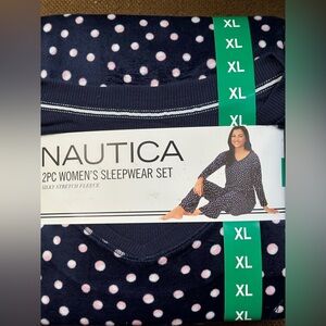NEW- Nautica Women’s 2 Piece Sleepwear set